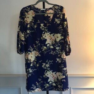 Soprano Size Medium Dress with floral print, EUC